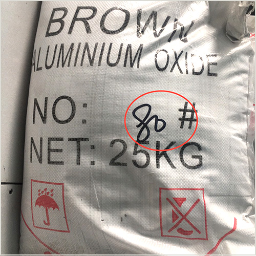 Cát nhôm oxit trắng